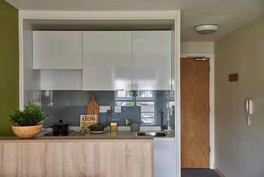1 bed studio, Sturge Close, Selly Park, Birmingham, B296GH - Image 9